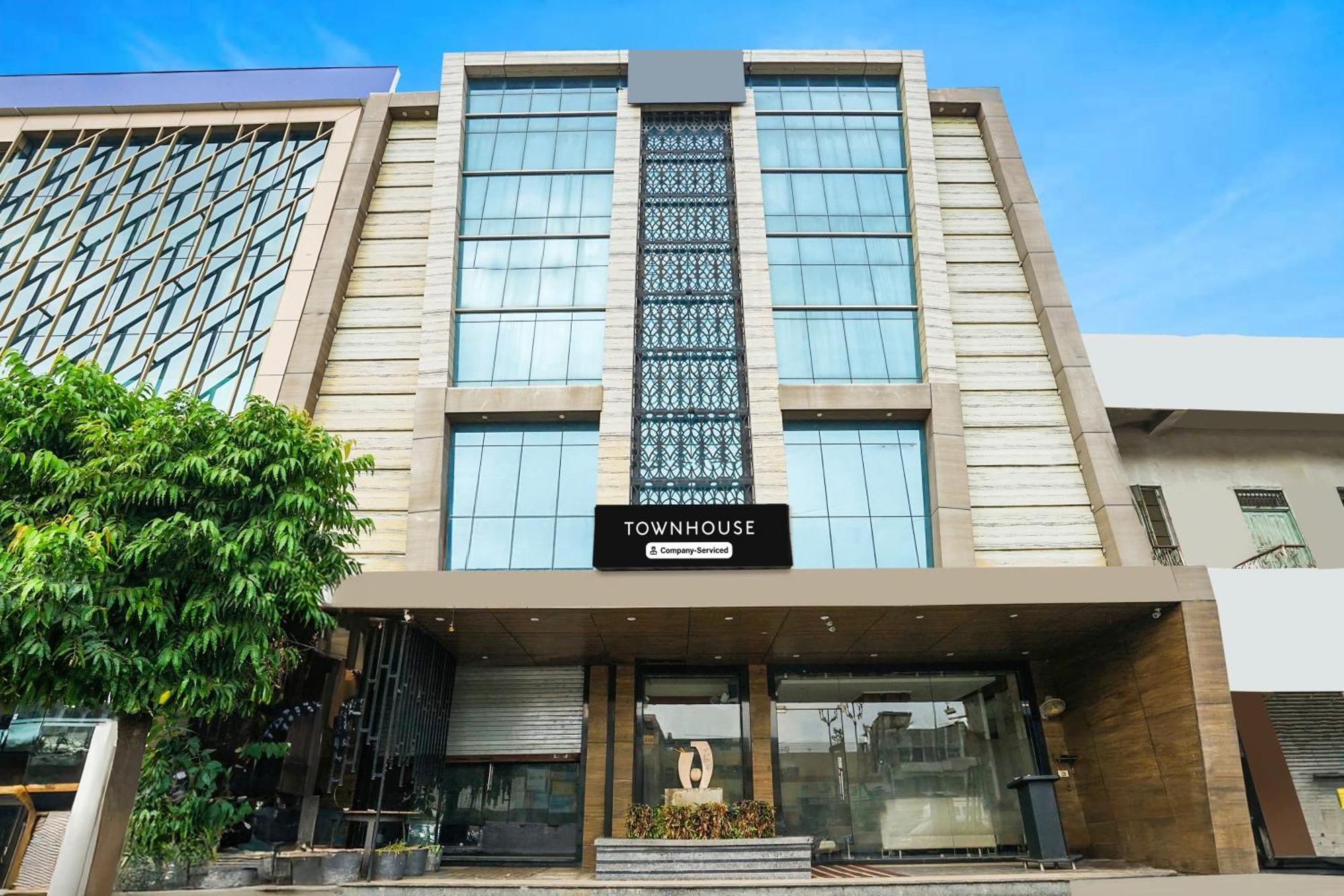 Super Townhouse Jhalawar Road Gumanpura Formerly Rockland Kota  Exterior photo