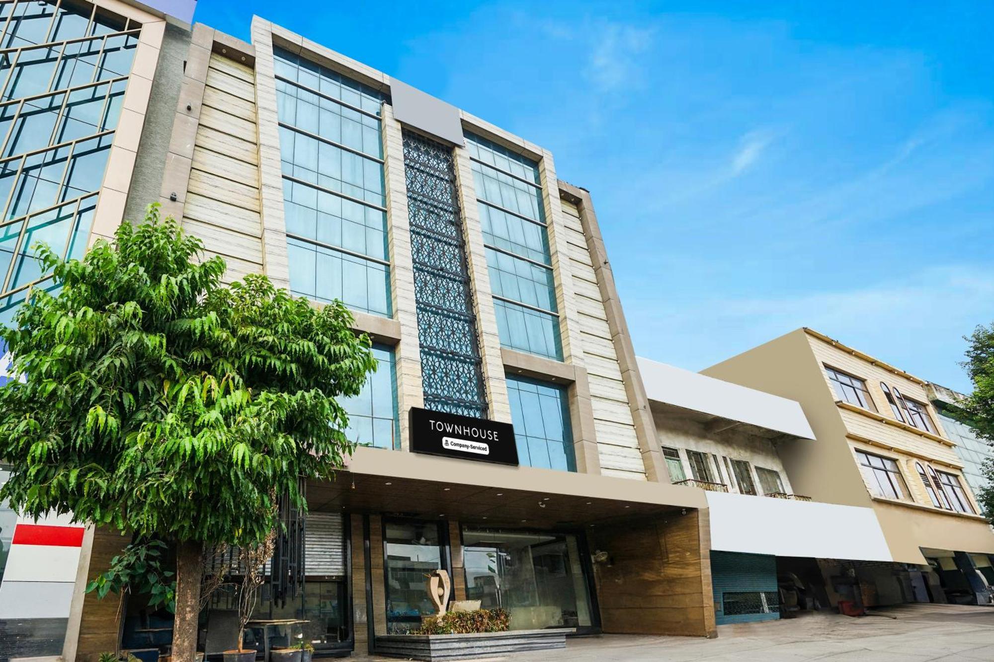Super Townhouse Jhalawar Road Gumanpura Formerly Rockland Kota  Exterior photo