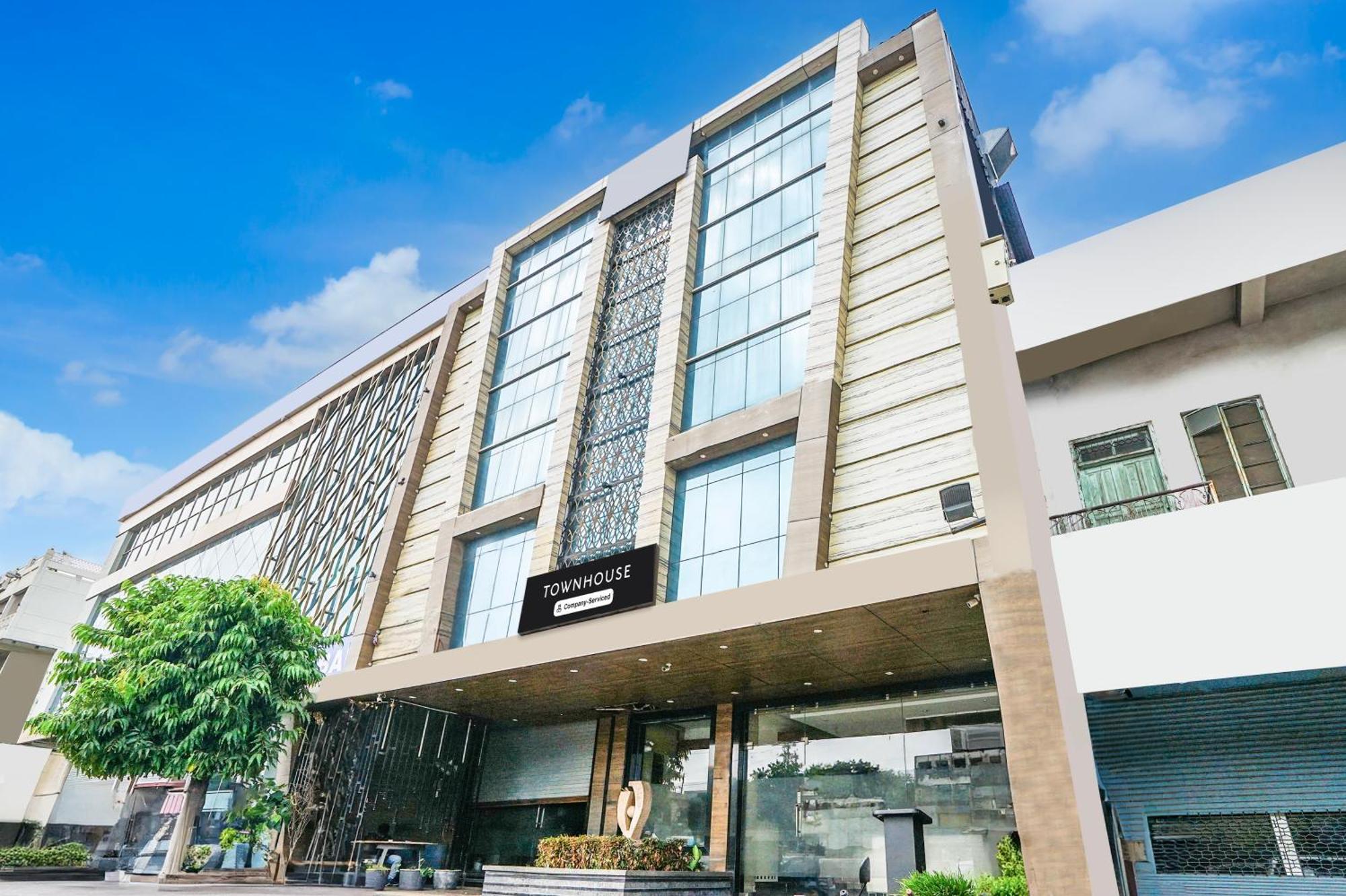 Super Townhouse Jhalawar Road Gumanpura Formerly Rockland Kota  Exterior photo